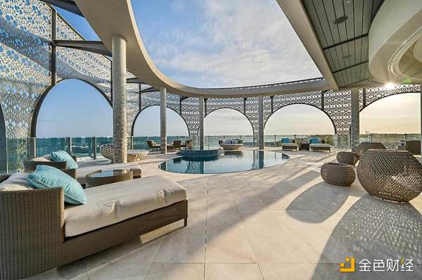 Did an angry investor create a fake listing for FTX CEO Sam Bankman-Fried's  ultra-luxe Bahamas penthouse? The breathtaking home of the 30 year old is  spread across 12,000 sq ft, it has